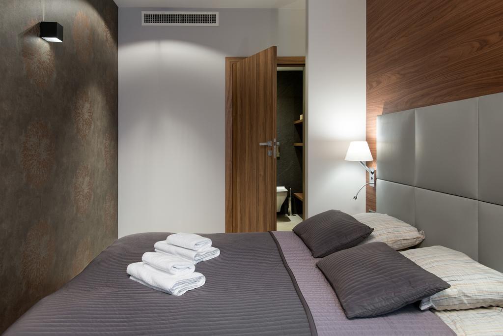 Modern Apartment By Wawel Castle Краков Экстерьер фото